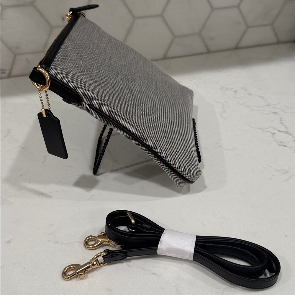 NWT Coach Leatherware Black and Gray Crossbody Bag - Picture 3 of 8